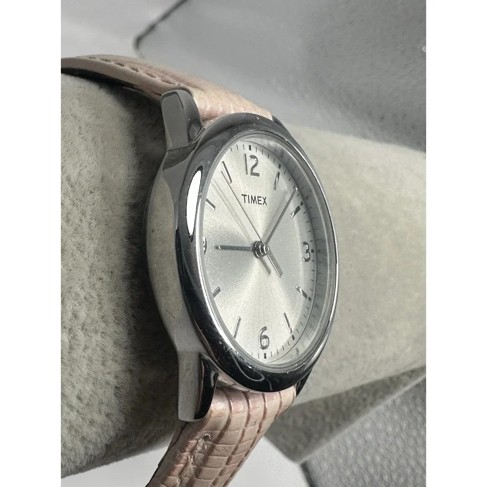 Timex Ladies Watch New Battery WX 2012 31MM 7.25